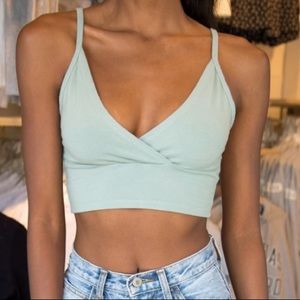 Amara Top Green Brandy Melville